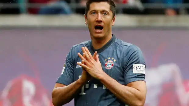 СМИ: МЮ и ПСЖ сделали предложение «Баварии» по трансферу Левандовски