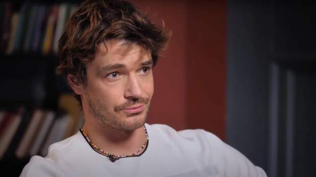 Матвеев и Прилучный возглавили рейтинг самых брутальных актеров в России