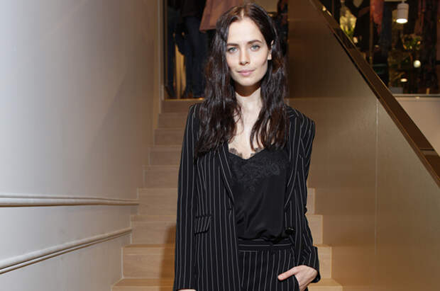 Юлия Снигирь, Мария Миногарова, Сати Казанова на открытии модного магазина