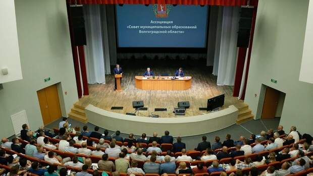 Бочаров напомнил главам муниципальных образований о приоритетных задачах