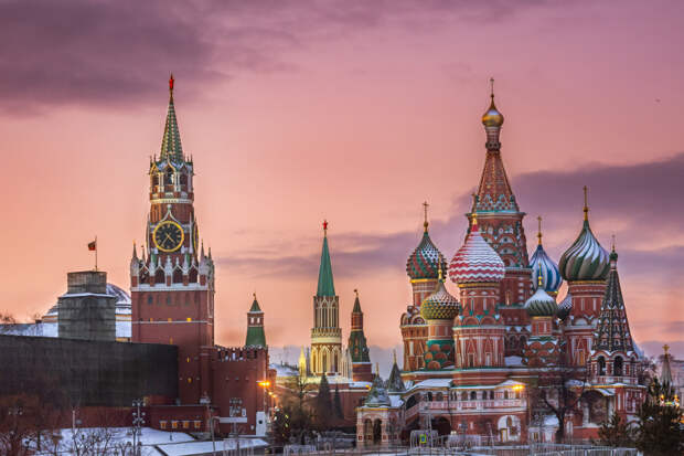Цвет Московского Кремля закреплён законодательно после реставрации