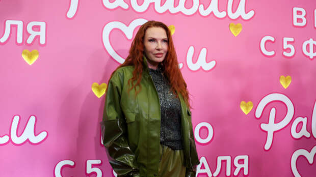 «Может, еще драму выдаст»: Эвелина Бледанс об актерской карьере Бузовой