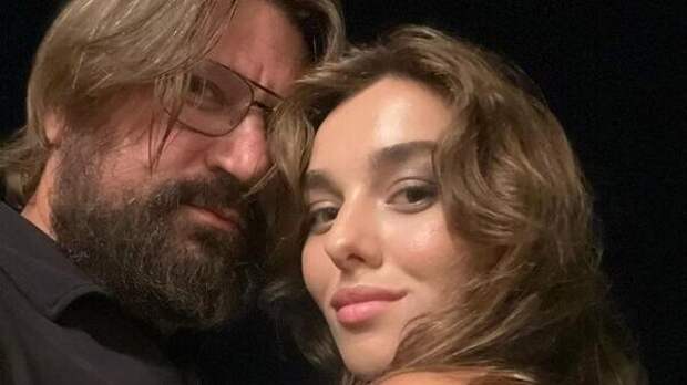 Драма под Новый год: молодая жена сбежала от Логинова на фоне скандала