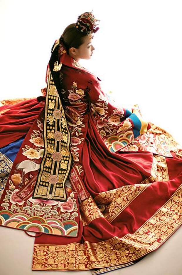 hanbok, Korean traditional wedding dress: 