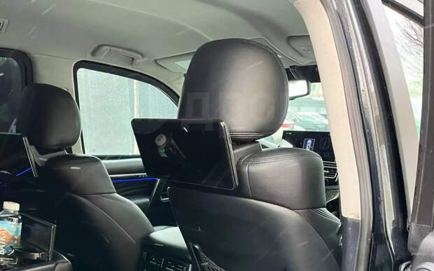 В России появился в продаже действительно неубиваемый редкий Ленд Крузер