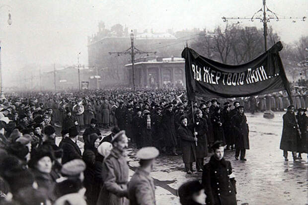 «Февраль 1917-го – это заговор против русской истории, который сорвали большевики» (Фурсов)