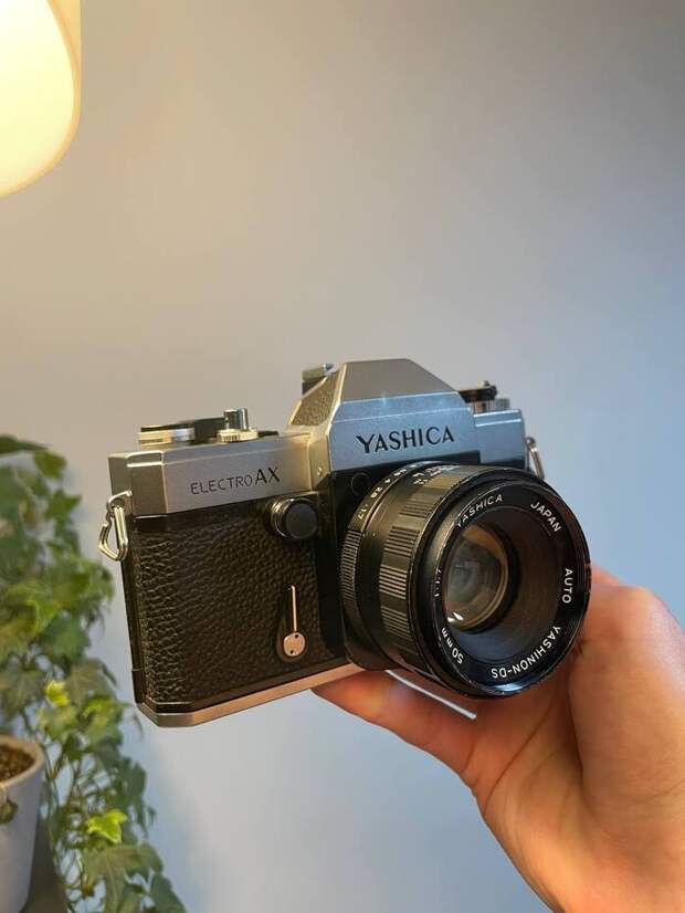 Yashica Electro AX