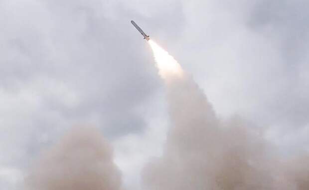 Ночной удар по Украине: «Зеленский Тель-Авив прикрывает, а у нас „Искандеры“ „Мотор Сич“ бомбят, и в Полтаве завод в руинах»