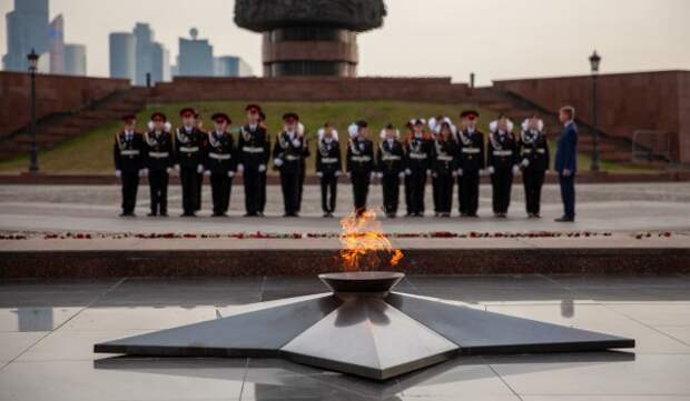 Кадеты заступят на вахту в День России у стен Музея Победы 12 июня