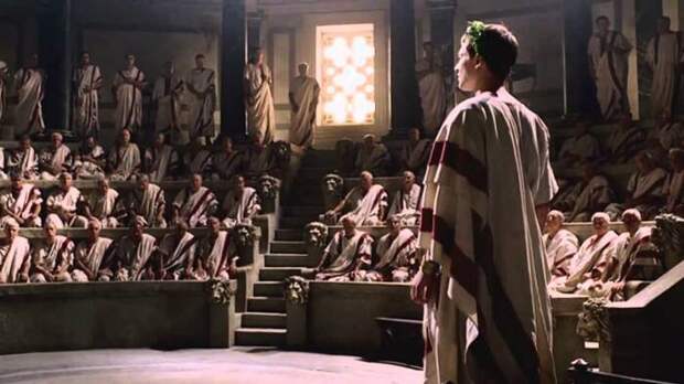 Октавиан зачитал свою речь на заседании сената и предложил проголосовать за ряд законов, которые ограничивают права холостых людей, которые предоставляли многодетным семьям привилегии / Фото: YouTube Октавиан зачитал свою речь на заседании сената и предложил проголосовать за ряд законов, которые ограничивают права холостых людей, которые предоставляли многодетным семьям привилегии / Фото: YouTube