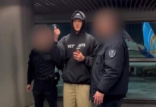 Комик Сабуров провалил тест по истории и не смог получить вид на жительство в России