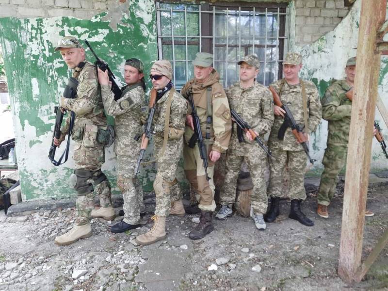 В Киеве открываются курсы по подготовке населения к «национальному сопротивлению»