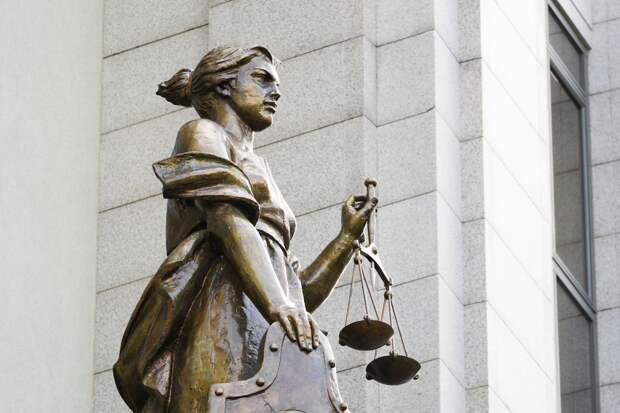 Верховный суд отменил лишение водительских прав из-за ошибки с СМС