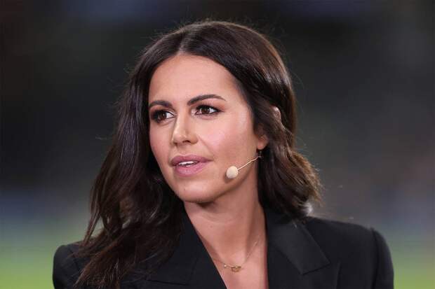 Ведущая вышла в эфир пьяной и прославилась