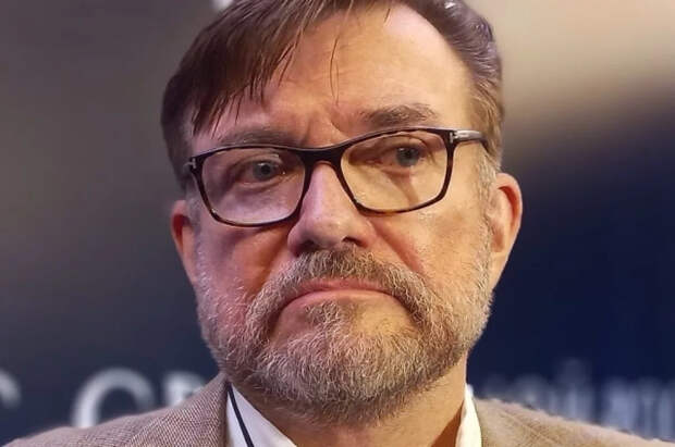 ​Протолкнул трубкой: нарколог Шуров оценил скандальное видео с Киселевым