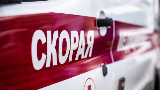 Пассажирка умерла в аэропорту Екатеринбурга после задержки рейса
