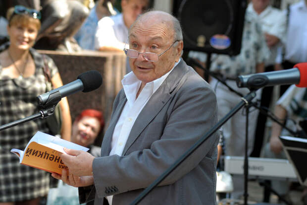 Издательство "Джем" пытается запретить распространять монологи Жванецкого