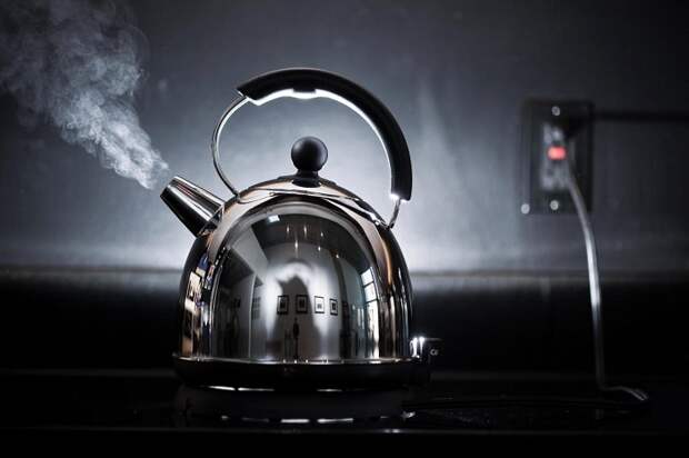 Как избавиться от плохого запаха в кухонной раковине