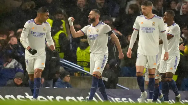 «Реал» обыгрывает «Челси» после первого тайма в 1/4 финала ЛЧ благодаря дублю Бензема