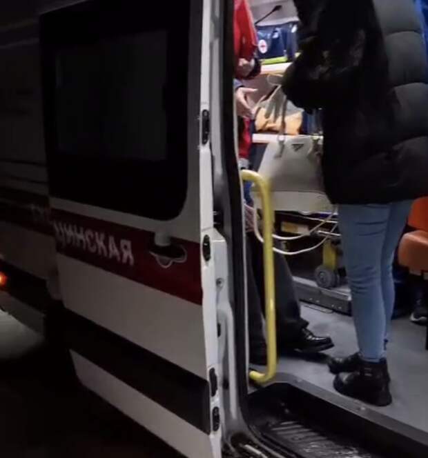 В Приморье машина с медиками не смогла подъехать к дому больного ребенка