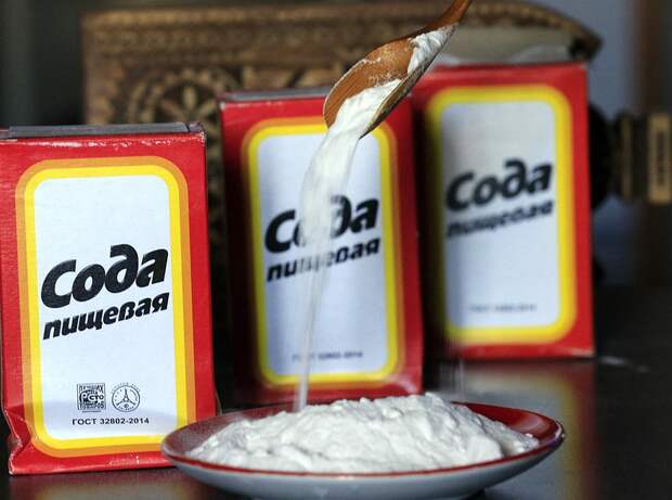В сети можно найти очень много «полезных» советов, связанных с содой. Фото: Валерий Матыцин/ТАСС