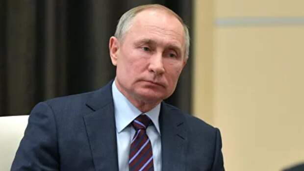 Михаил Хазин рассказал о планах элит по ослаблению Путина