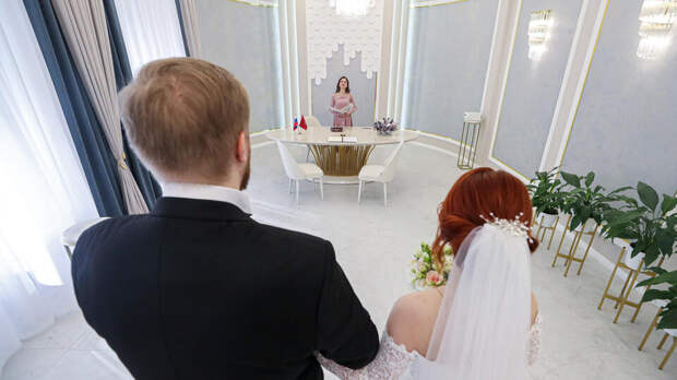 Психолог назвала причины страха молодоженов перед свадьбой
