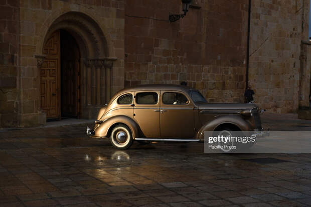 1937 1937
