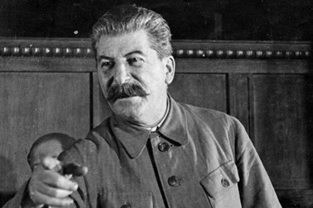 Как создаются мифы о Сталине – буквально онлайн