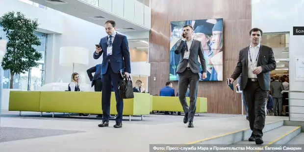 Собянин утвердил три программы льготного кредитования субъектов МСП. Фото: Е. Самарин mos.ru