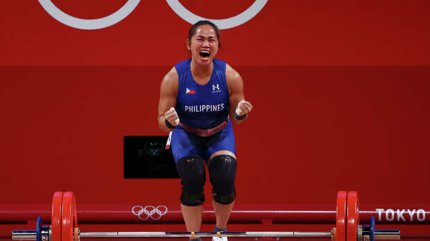 Филиппинская тяжелоатлетка Диас стала олимпийской чемпионкой 
