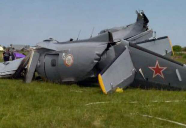В результате крушения самолета в Кемеровской области погибло девять человек 