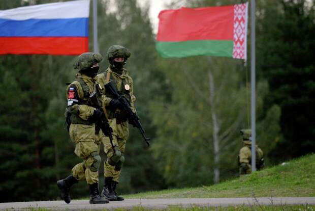 Лукашенко назвал неприемлемой потерю Белоруссии для России