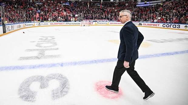 Великий Ларионов громко провалился, но останется в СКА? Профессора снова может спасти слава гениального игрока