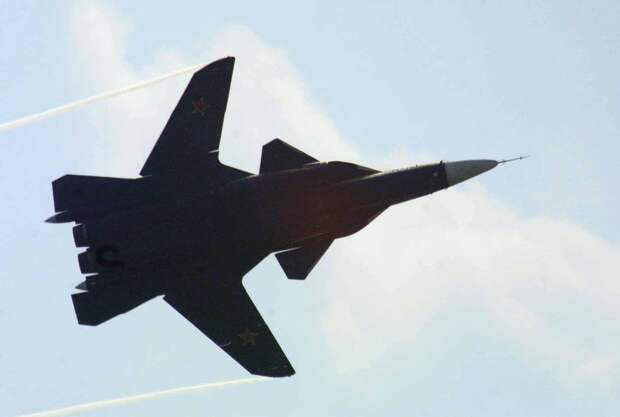 Стало известно об отказе навигационных приборов Су-47