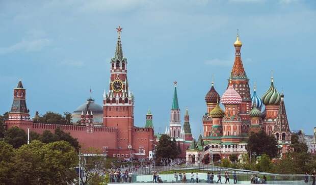 BRICS+ Fashion Summit: международный модный форум в Москве