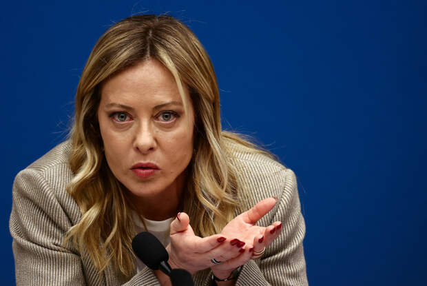 Мелони предложила стать посредником между Трампом и ЕС по Гренландии