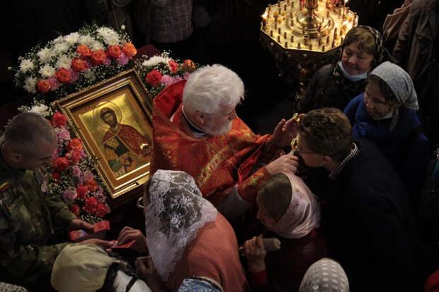 Священник Головин назвал 4 смертных греха: как спастись