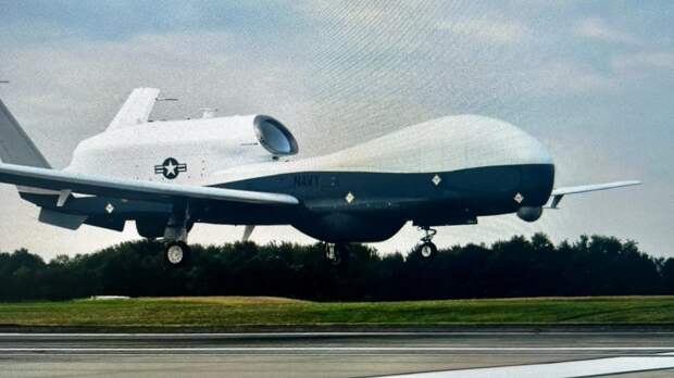 Над Персидским заливом потерпел крушение редкий и очень дорогой беспилотник ВМС США