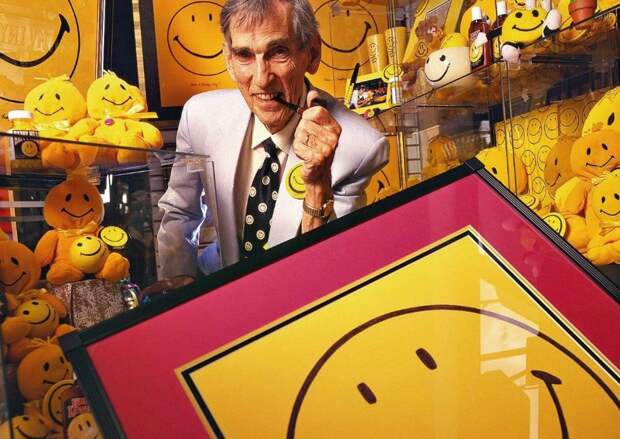 Знаете, почему смайлики обычно рисуют жёлтым цветом