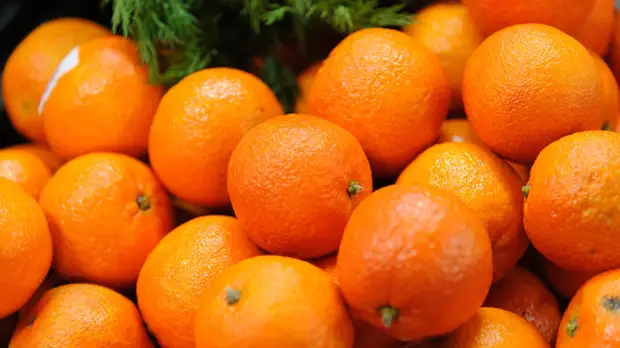 Специалист Кокорева рассказала, как выбрать мандарины к новогоднему столу