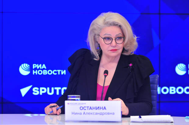 «Чем мы помогли нашей молодежи?»: Нина Останина осудила «выпады» в адрес одиноких 30-летних парней
