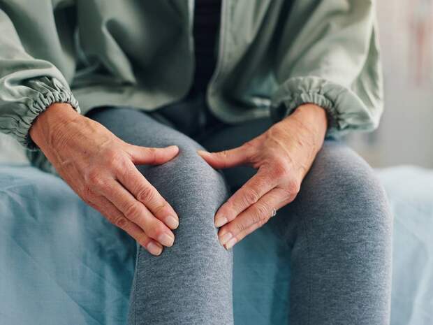 Названа неожиданная причина преждевременного износа суставов у молодых людей