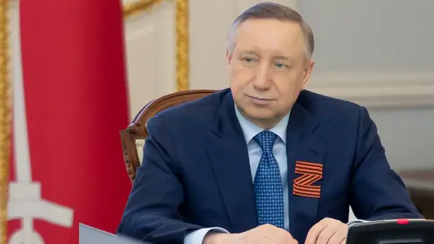 Беглов поздравил работников скорой помощи с праздником и назвал их главные качества