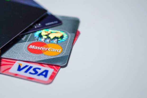 Чем отличаются карты Visa и MasterCard