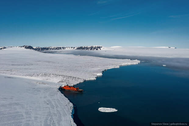 Круиз на Северный полюс на ледоколе