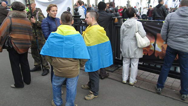 Участники протеста у Верховной Рады в Киеве. Архивное фото
