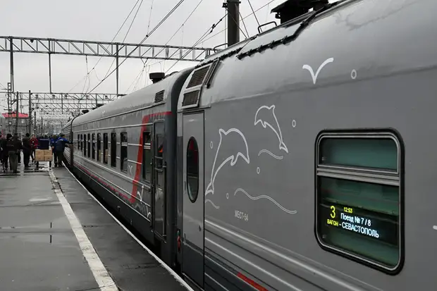 «Важно для Крыма, юга России и всей нашей страны»: Путин открыл железнодорожное движение по Крымскому мосту