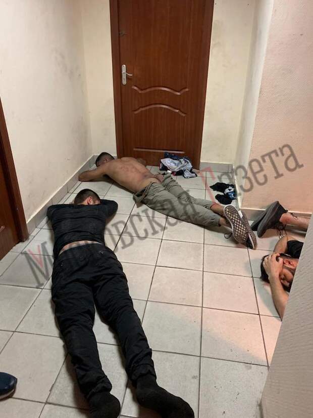 ФСБ задержала граждан Таджикистана убивших борца заступившегося за беременную женщину Мигранты, Убийство, Таджикистан, Длиннопост, Негатив, Мат