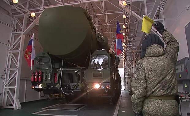 Уран и «Орешник»: У России точно есть два козыря в ядерной партии, которую пытаются разыграть США